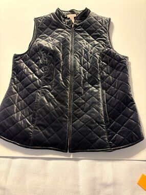 Chico's Quilted Velvet Zip Vest - Black